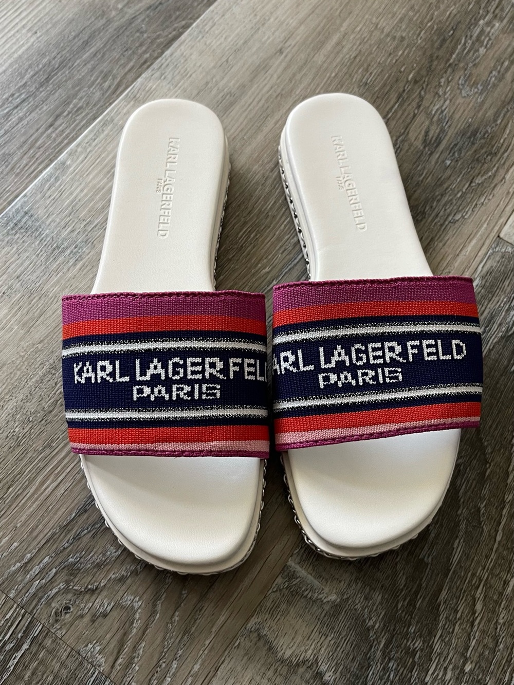 Karl Lagerfeld White Flat Slides